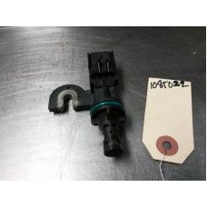 108T022 Camshaft Position Sensor For 04-06 Dodge Caravan  3.3 04686353
